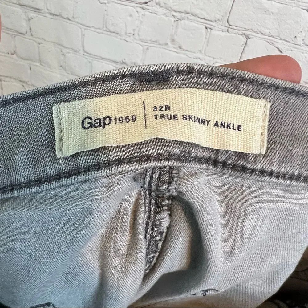 Gap True Skinny Ankle Grey Wash Jeans size 32R - Picture 8 of 8